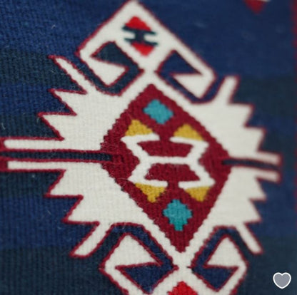 Gülsarya Desenli El Dokuması Kilim Runner