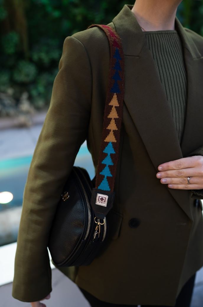 Hayat Ağacı Motifli El Dokuması Kilim Askı