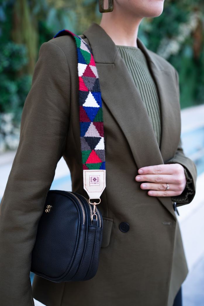 Geometrik Derleme Desen El Dokuması Kilim Askı